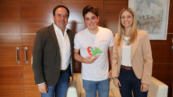 EL JOVEN EMPRENDEDOR DE FINESTRAT, MARCOS MARTÍN, ENTRA CON SU APP “PIDEFÁCIL” EN LANZADERA, PLATAFORMA INTERNACIONAL DE APOYO A EMPRENDEDORES 