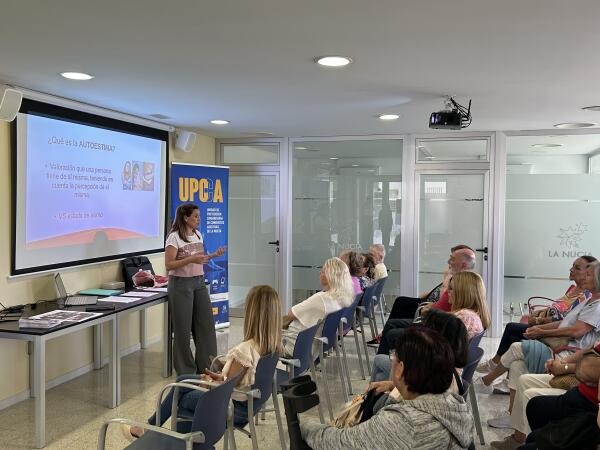 El programa “Habilidades de la Vida” arrancó con la sesión “Autoestima”