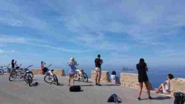 Benidorm muestra sus bondades a varias blogueras polacas