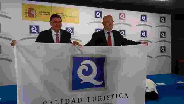 El Ministerio de Turismo lanza seis nuevas gu&iacute;as contra el Covid-19