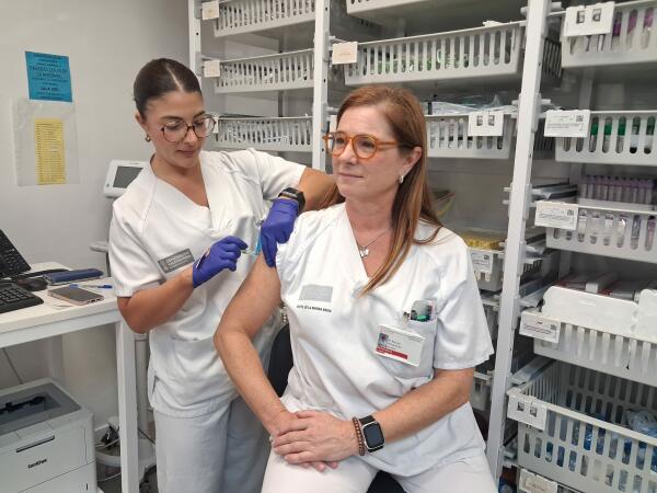 Inicio de la campa&ntilde;a de vacunaci&oacute;n frente a las infecciones respiratorias en Marina Baixa