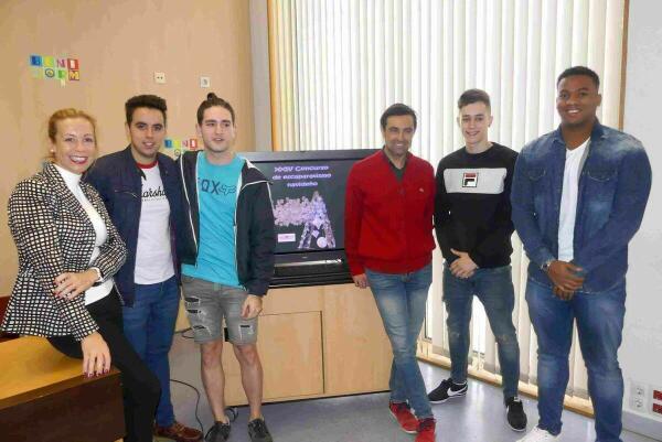 Benidorm &middot; El comercio de Benidorm recibe la Navidad con el XXIV Concurso de Escaparatismo 