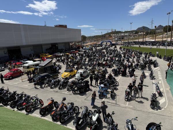 Coches y motos Kustom protagonizaron el “VIII Garage Rules” 