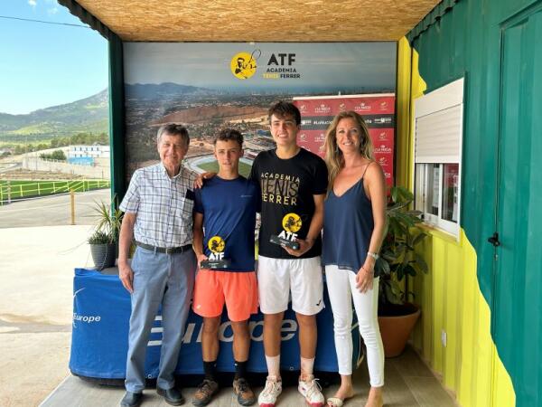 Ida Wobker y Julio Zárate, campeones del “David Ferrer Europe Junior Tour U14” 