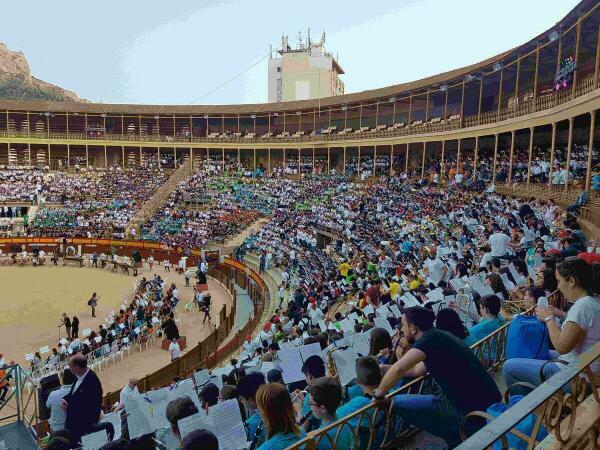 La Uni&oacute; Musical de La Nuc&iacute;a participa en un &ldquo;R&eacute;cord Guiness&rdquo; 
