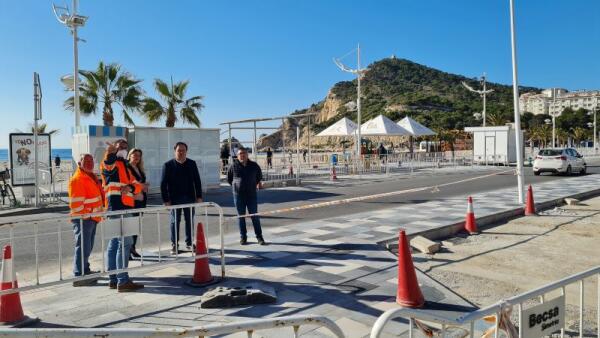 LAS OBRAS DEL PASEO DE LA PLAYA DE FINESTRAT ENTRAN EN SU RECTA FINAL