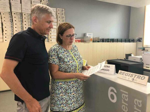 Ciudadanos reprocha al PP de Benidorm tirar de la bolsa de empleo de La Vila para cubrir plazas de trabajadores sociales