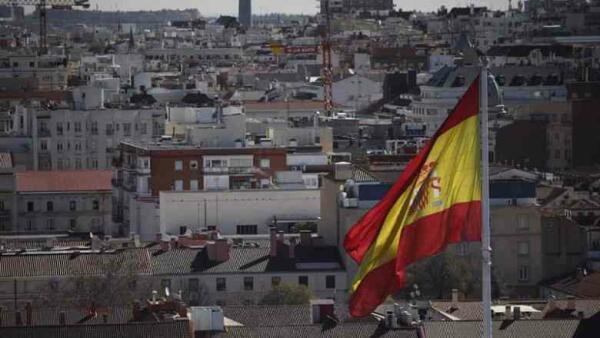 Histórico incremento del PIB del 16,7% en el tercer trimestre: España sale de la recesión gracias al consumo de los hogares durante el verano