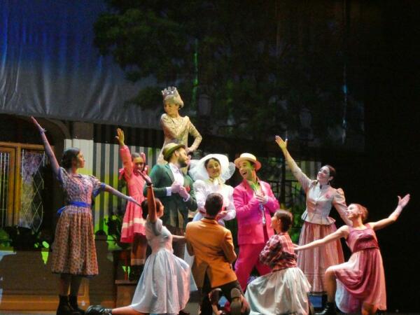 Lleno total en l’Auditori para el musical de Mary Poppins  