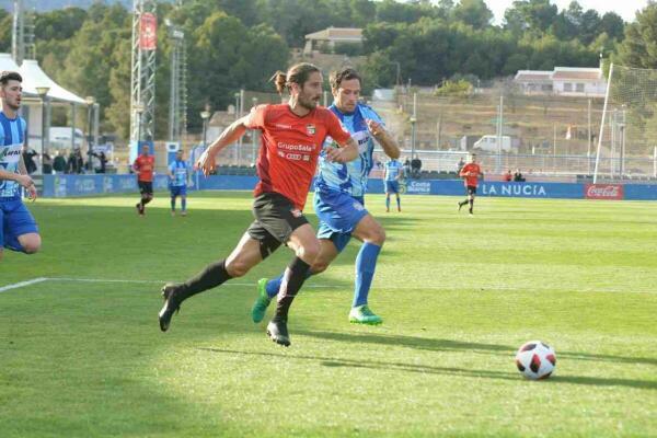 La Nucía gana 3-1 al Acero y recorta puntos al Orihuela 