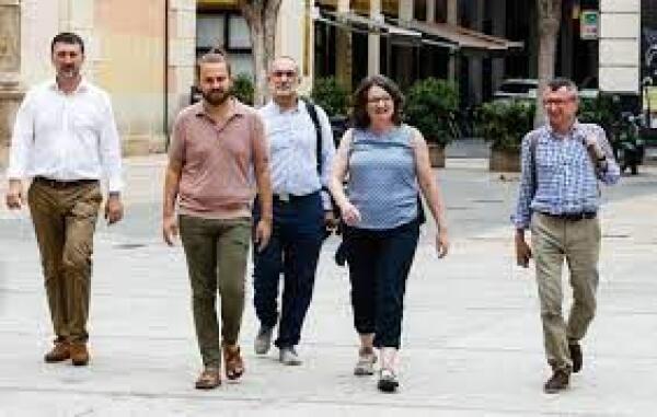 Mónica Oltra dimite del Gobierno y las Cortes valencianas tras su imputación por encubrir los abusos sexuales de su ex marido 