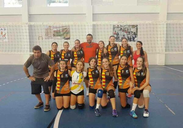 Club Voleibol Finestrat gana al San Juan 