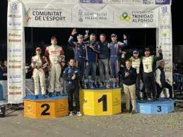 Pepe López gana el Rallye de La Nucía  