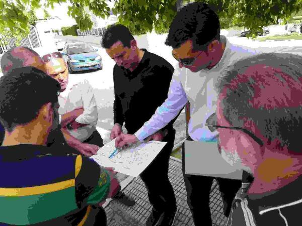 El alcalde de La Nuc&iacute;a visita la Urbanizaci&oacute;n Montesol 