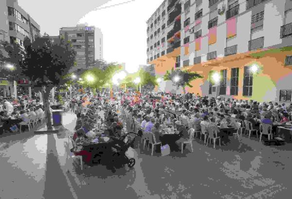  Callosa d&rsquo;en Sarri&agrave; congrega a m&aacute;s de un millar de personas en el tradicional Sopar de Sant Joan