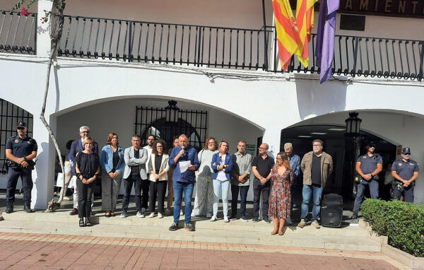 Altea se congrega en recuerdo de las víctimas  de la Dana