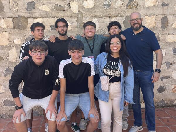 Los corresponsales juveniles de La Nucía participan en la 4ª trobada en Teulada-Moraira