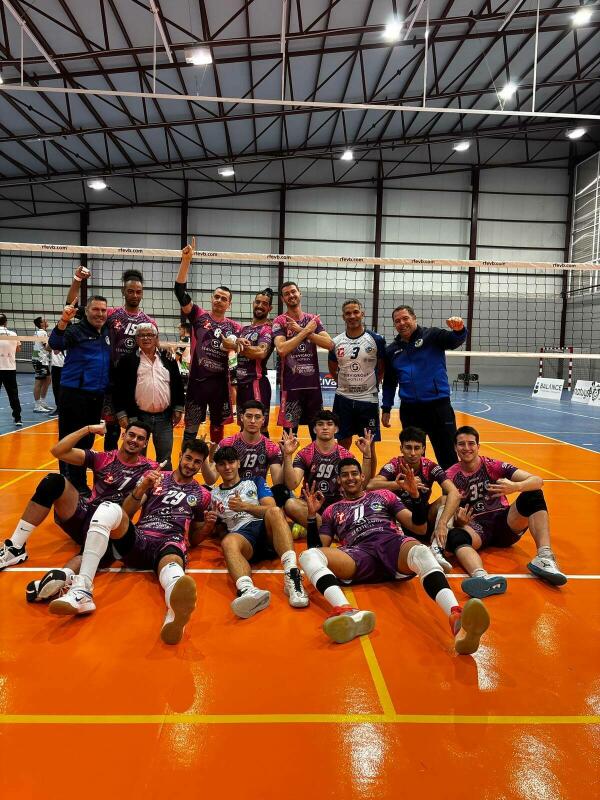 El Servigroup Playas de Benidorm cierra una temporada histórica con una brillante victoria en Almendralejo (1-3)