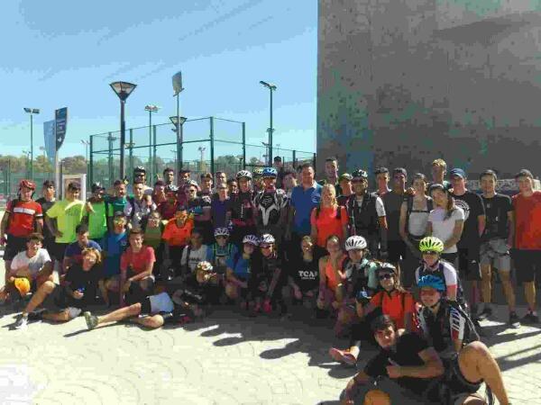 56 alumnos de Instituto Chab&aacute;s de Denia  practican &ldquo;deportes de aventura&rdquo; en La Nuc&iacute;a