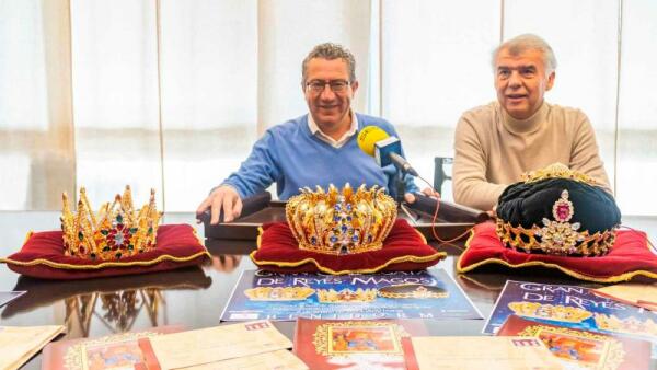 Cerca de 700 personas acompañarán este jueves a los Reyes Magos a su llegada a Benidorm