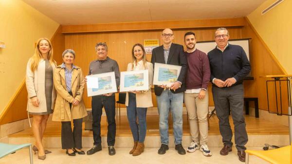 La obra &lsquo;La caixa de la mem&ograve;ria&rsquo;, de Sara L&oacute;pez, se alza con el primer premio del &lsquo;Concurs literari El gos i la tortuga&rsquo; 