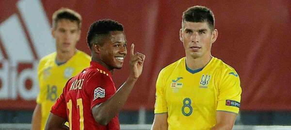 Espa&ntilde;a gano 4 a 0 y Fati completo sus primeros 90 minutos completos con la selecci&oacute;n. 