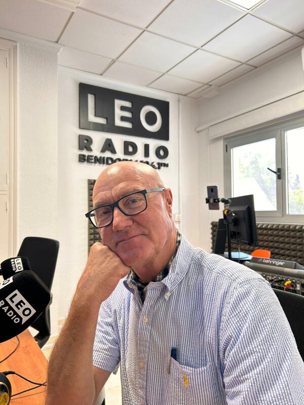 La entrevista del día con Vicente Ibáñez Orts, director del camping Cap-Blanch. 