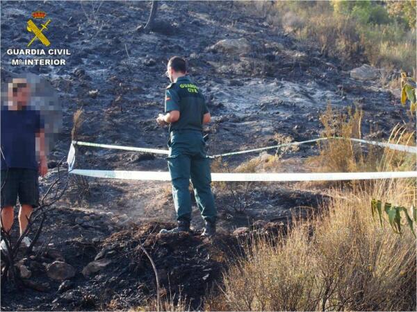 La Guardia Civil investiga a un hombre como presunto responsable de un incendio en Petrer (Alicante)