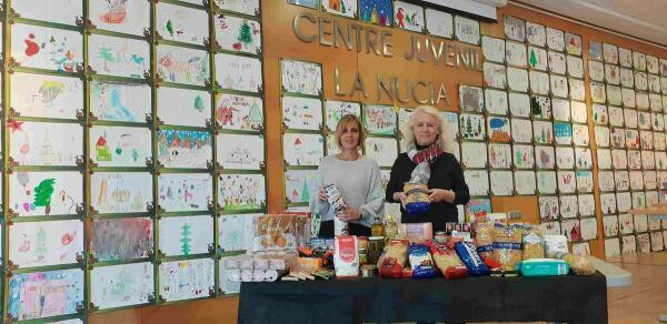 La Nucía · Donación de la “Juventud Solidaria” al Programa de Alimentos 