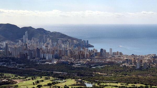 Benidorm activa su primer gemelo digital para el c&aacute;lculo de su poblaci&oacute;n flotante y la mejor gesti&oacute;n de los servicios p&uacute;blicos
