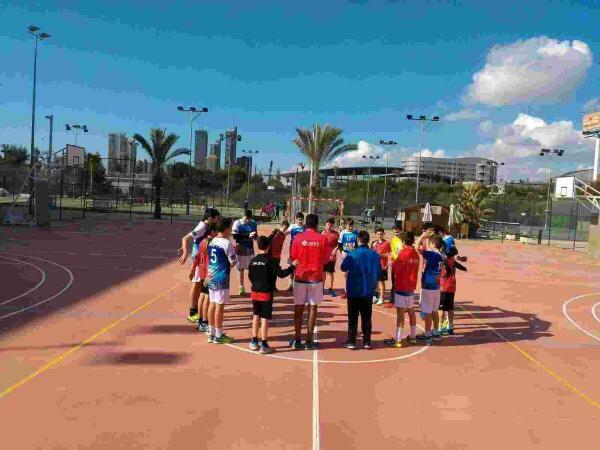 Buen balance para los equipos de base del Balonmano Benidorm