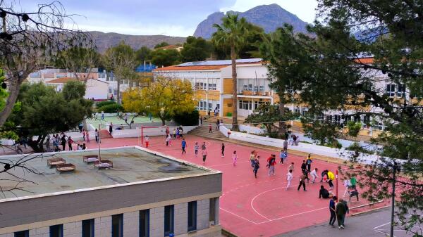 El Consell se olvida de la necesaria reforma del colegio Vasco Núñez de Balboa