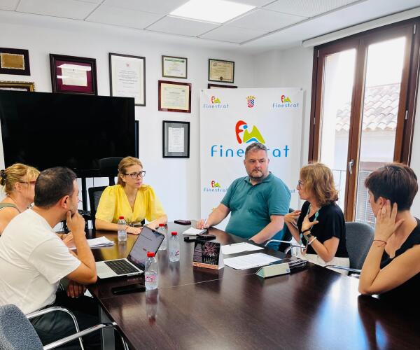 Finestrat impulsa una nueva edici&oacute;n del BONO CONSUMO y hace un llamamiento a las empresas para sumarse a la campa&ntilde;a