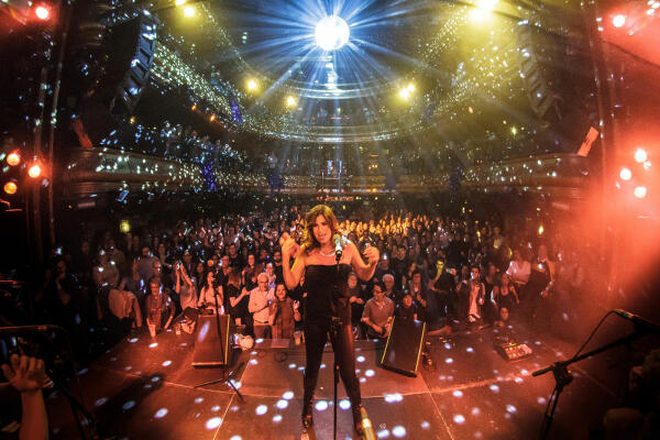 Rebeca Rods & Black Light Gospel Band llegan al Teatre Auditori de la Vila Joiosa 