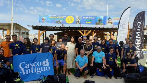 Benidorm celebra el Día del Medio Ambiente con dos jornadas de limpieza de fondos marinos y del entorno de La Cruz 