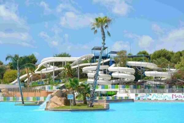 Aqua Natura Benidorm abre este viernes 10 de julio sus instalacionesdedicadas al ocio acu&aacute;tico familiar con plenas garant&iacute;as sanitarias. 