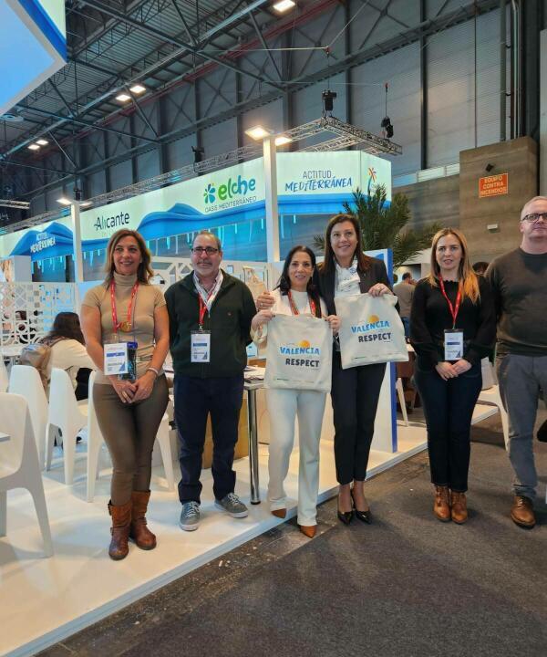 APTURCV promociona en FITUR24 el turismo responsable y la lucha contra el intrusismo en las Viviendas de Uso Turístico. 