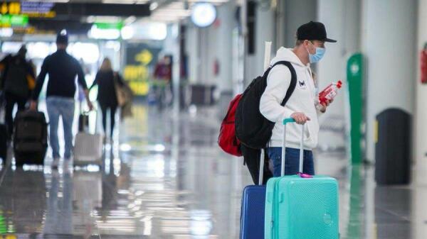 Los alemanes invaden Baleares, los franceses, Madrid y los españoles, atrapados en su comunidad 