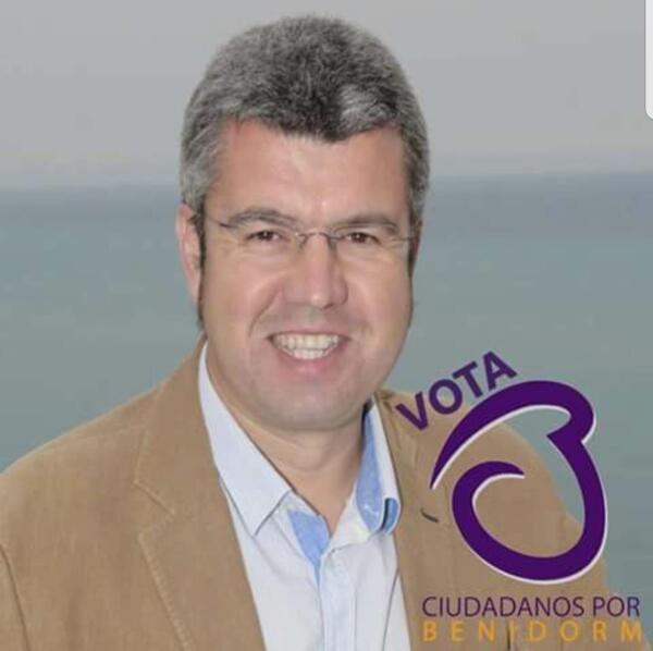 ¿QUIEN ENTIERRA AL MUERTO? (24 de Mayo de 2016)