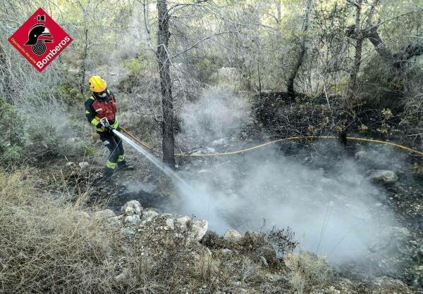 INCENDIO  SIERRA HELADA