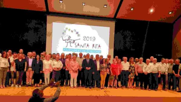 El Ayuntamiento de Benidorm homenajea a sus funcionarios en el día de su patrona Santa Rita 