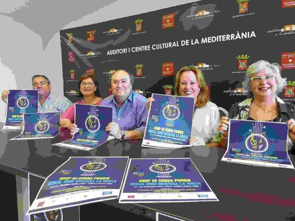 Concierto Solidario del Grup de Corda Ponoig y la Coral de La Nucía 