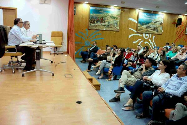 Francisco Amillo repasa en un libro los asaltos de la piratería berberisca en Benidorm 