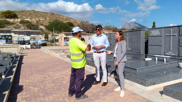 Villajoyosa conmemora este domingo el D&iacute;a de Tots Sants con una misa en el cementerio