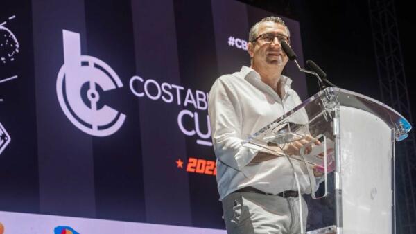 Benidorm da la bienvenida a casi 4000 jóvenes, chicos y chicas, de los cinco continentes para la 28 Costa Blanca Cup