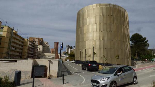 Benidorm pone en servicio el aparcamiento de Poniente durante toda la Semana Santa
