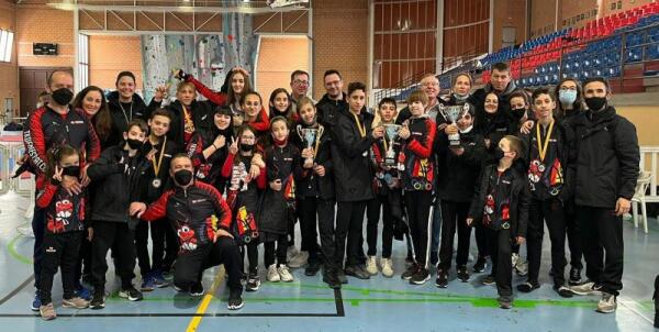 10 MEDALLAS PARA EL CLUB TAEKWONDO FINESTRAT EN EL CAMPEONATO AUTONÓMICO CADETE DE CANALS