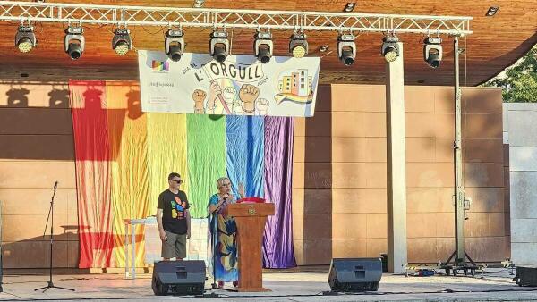 Centenares de personas participan en la 5 edición del Orgull Joiós en el parque de La Barbera