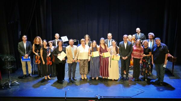 La flautista Inés Cantos gana el II Premio de Interpretación Musical Santa  Pola - Casa Mediterráneo