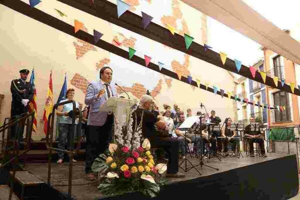Finestrat celebra el 9 D&rsquo;Octubre con un homenaje a la m&uacute;sica valenciana m&aacute;s tradicional 